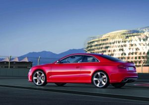 Illustration for article titled These 5 Cars May be Cheaper to Own than a New Toyota Camry and 100x the Fun